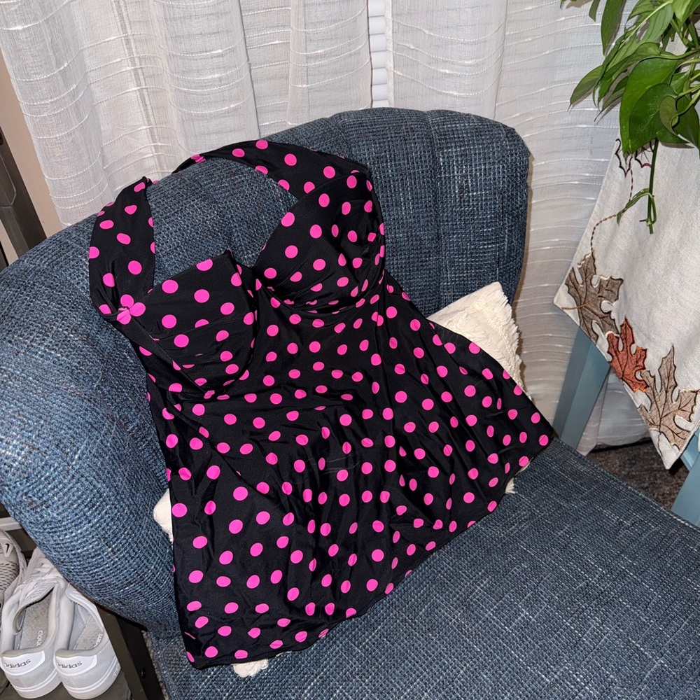 Smart & Sexy Black and Pink Polka Dot Tankini Top